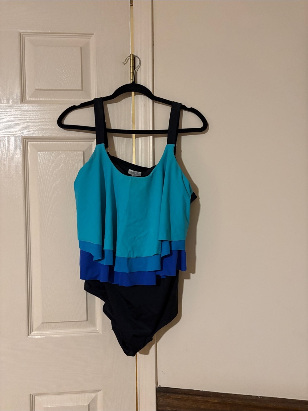 Avenue Women's Teal, Blue & Black Layered One-Piece Swim